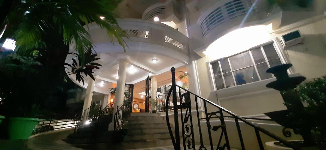 Casa Micarosa Hotel Маніла Екстер'єр фото