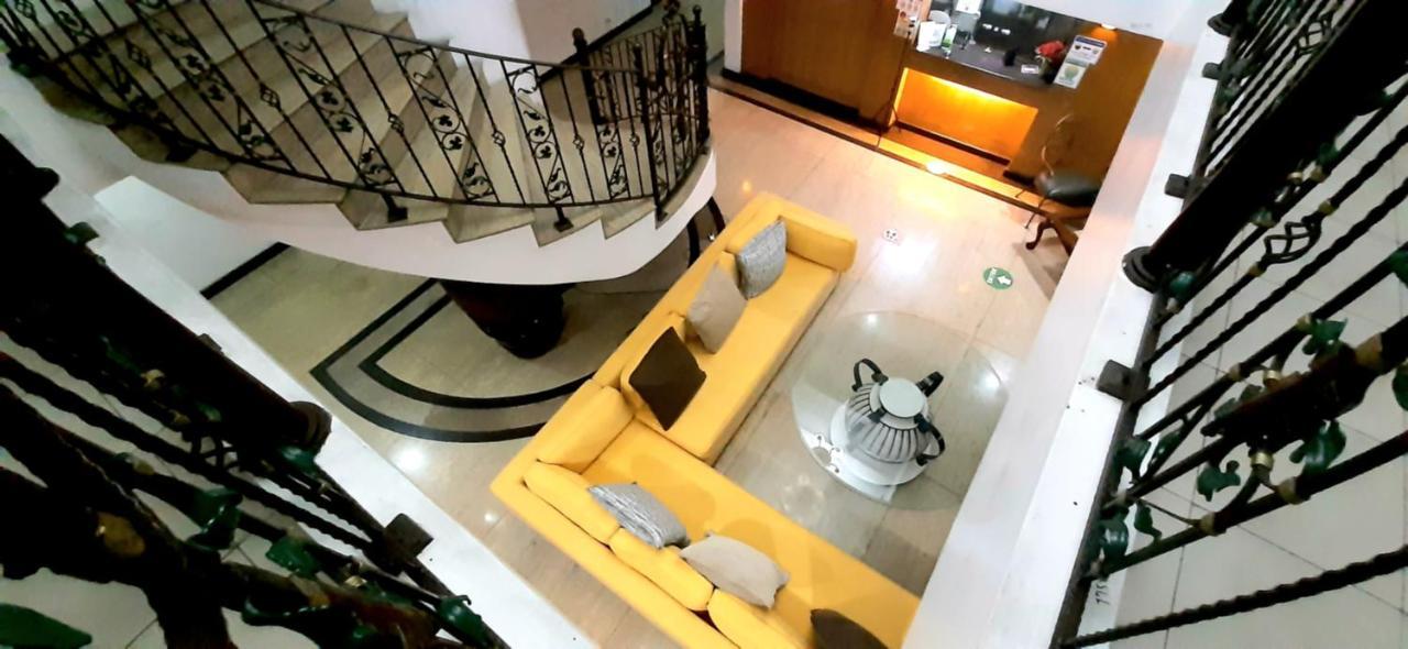Casa Micarosa Hotel Маніла Екстер'єр фото