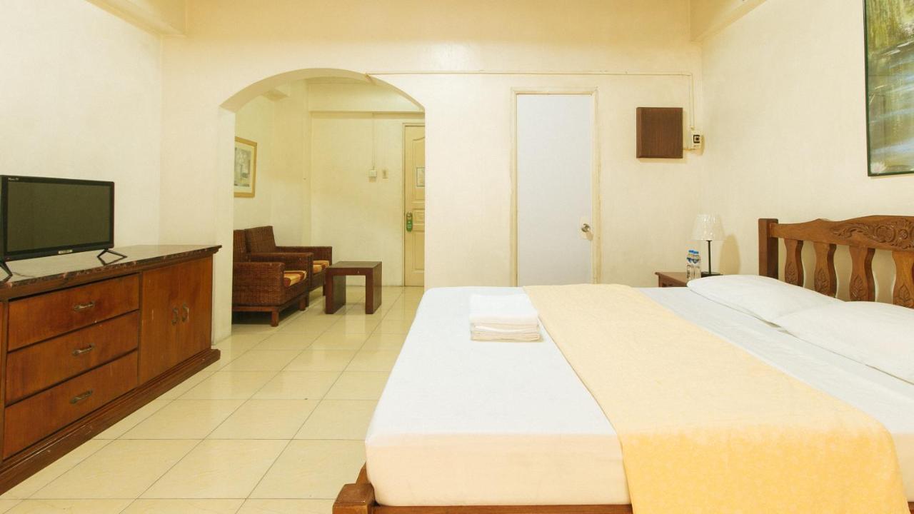 Casa Micarosa Hotel Маніла Екстер'єр фото