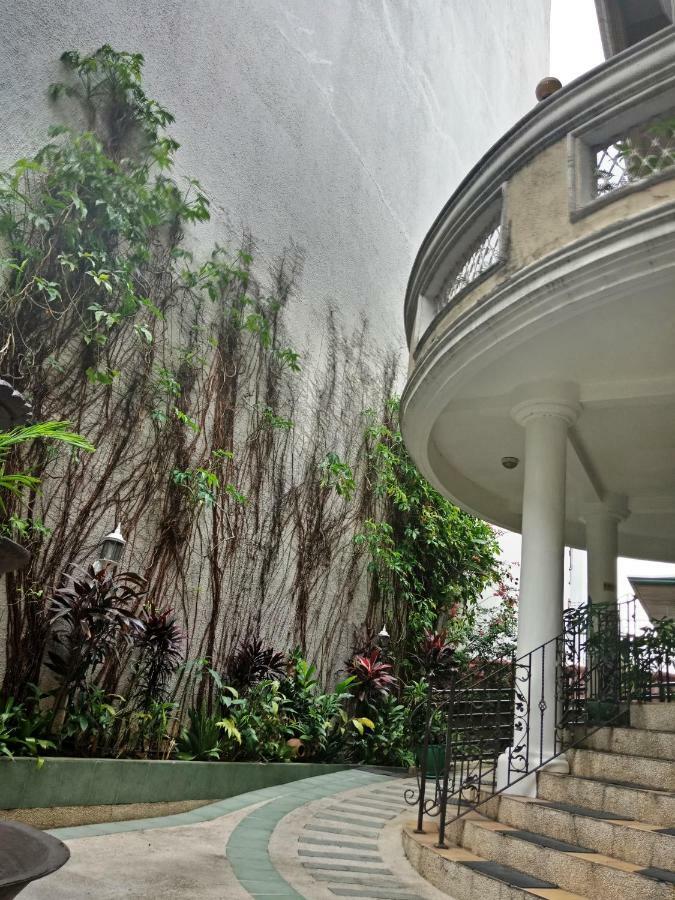 Casa Micarosa Hotel Маніла Екстер'єр фото